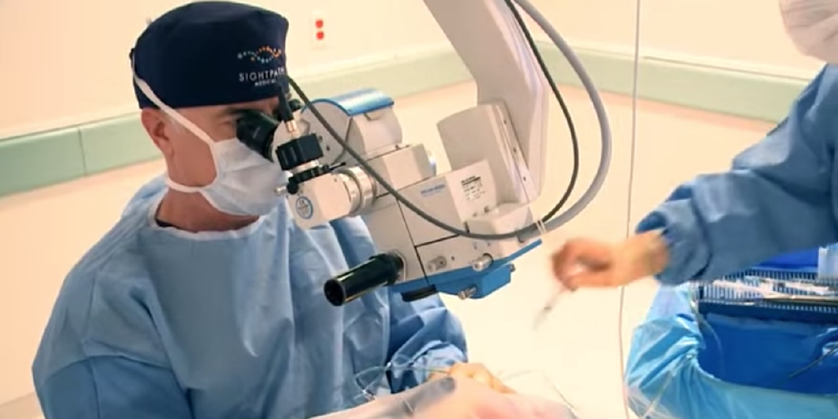 Eye centers of tennessee featured on in view by larry king eye